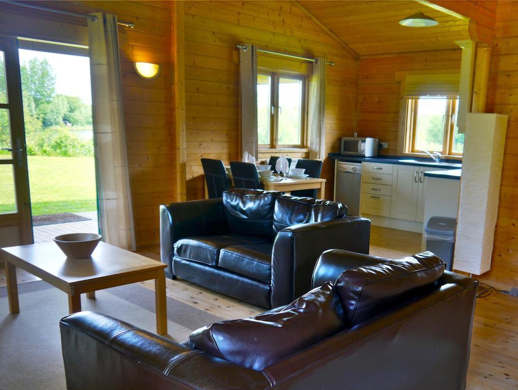 Lake Pochard Holiday Lodgesサウス・サーニー 部屋 写真